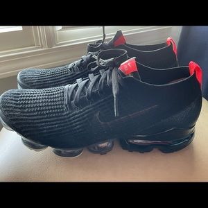 Nike Fkyknit Men’s size 10.5